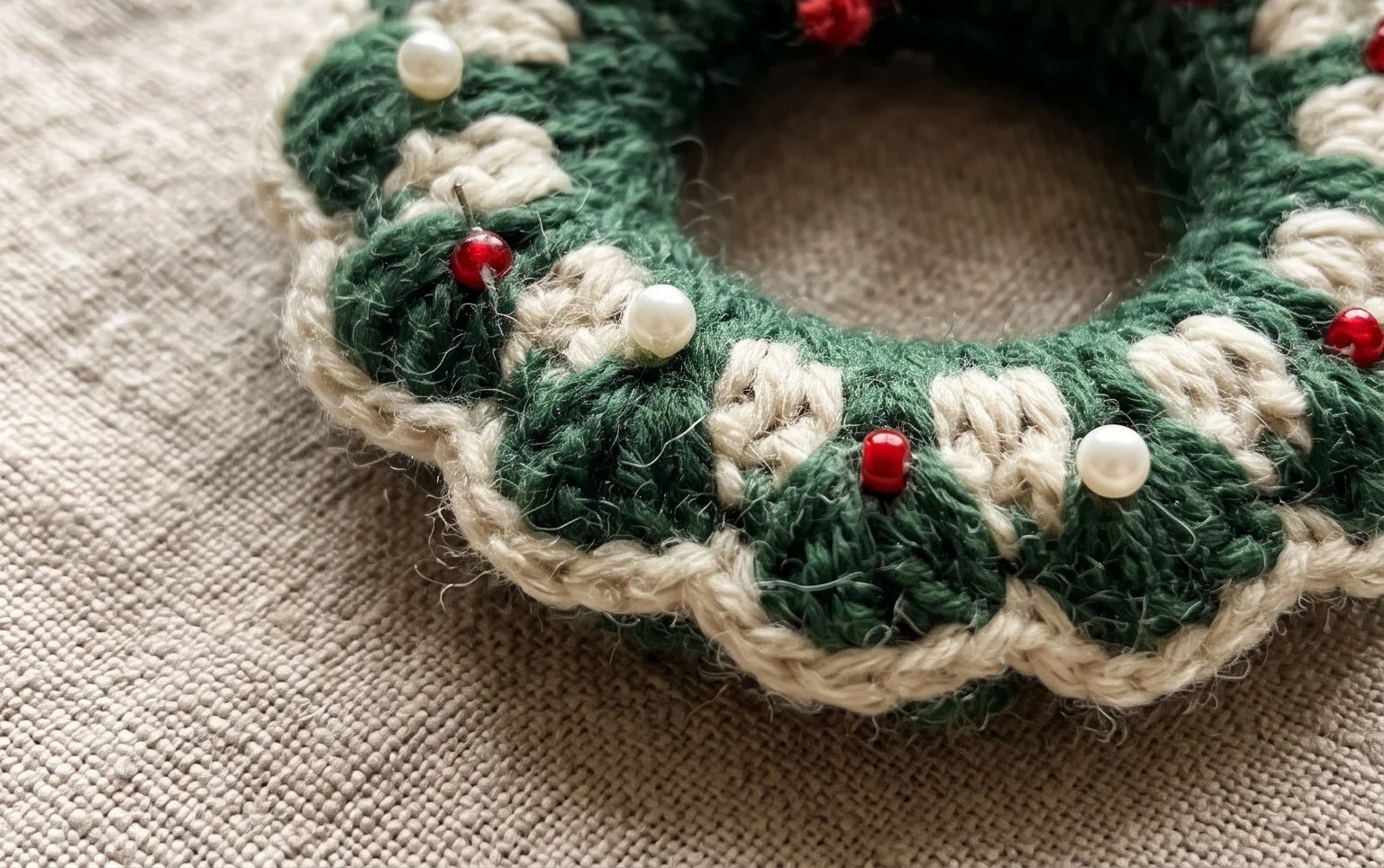 Crochet Christmas Wreath Ornament